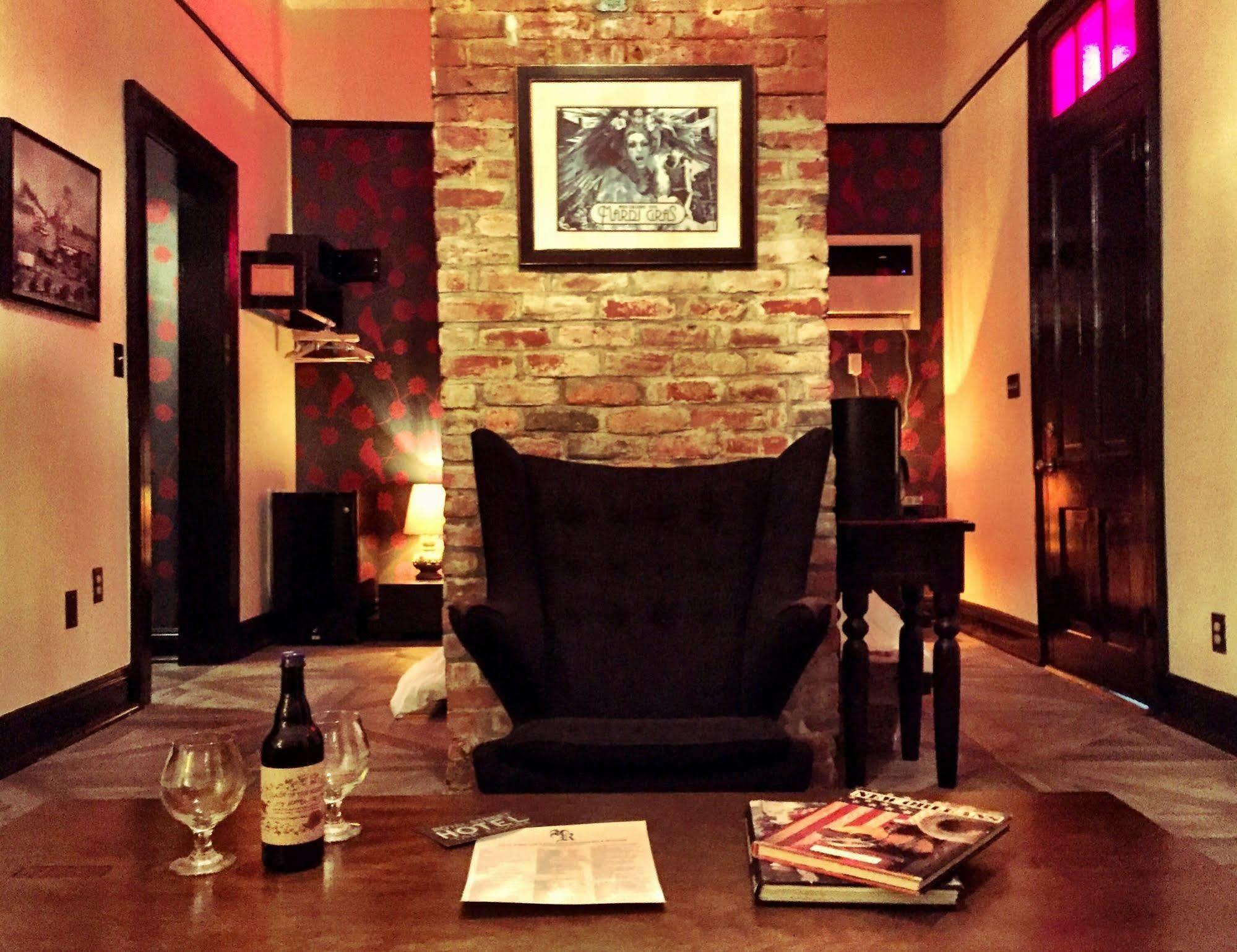Royal Street Inn & Bar นิวออร์ลีนส์ ภายนอก รูปภาพ